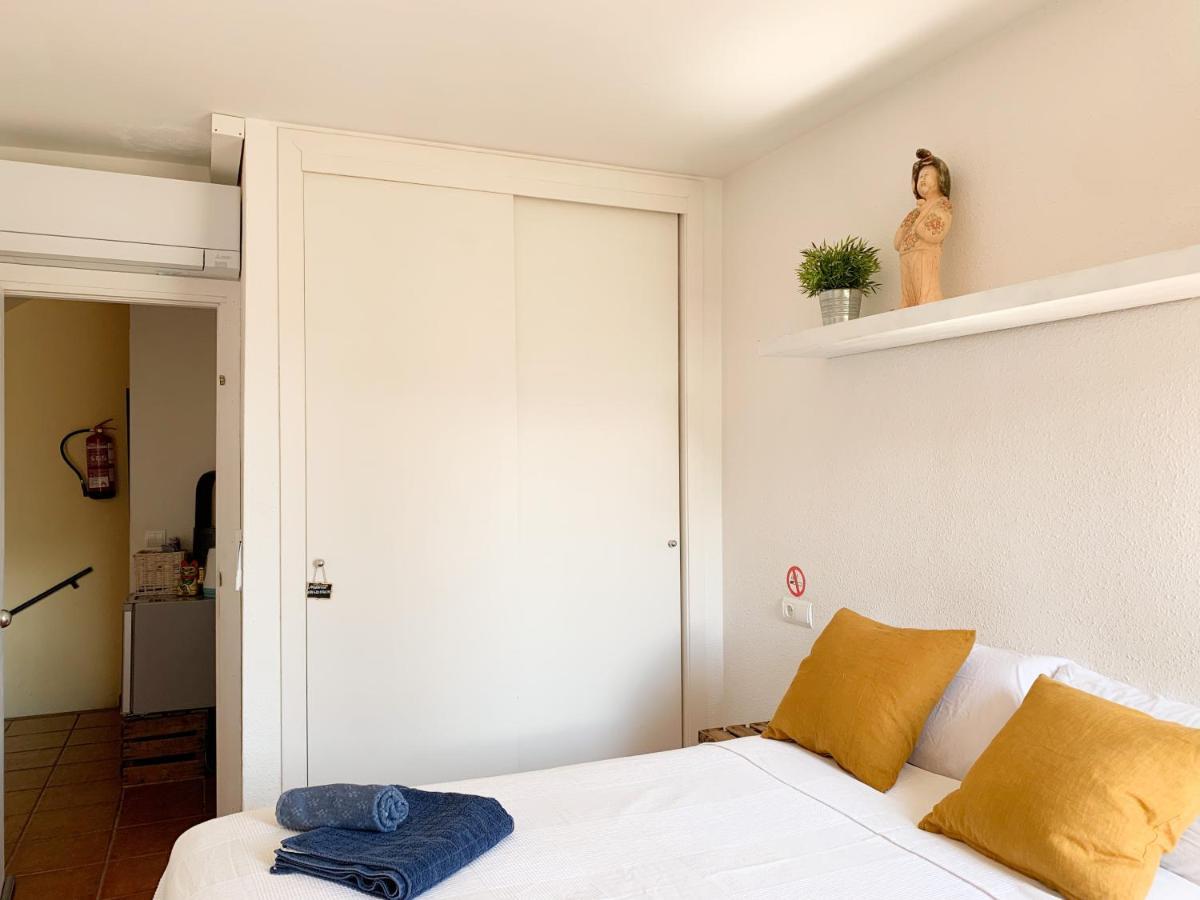 Habitacion Centrica Con Aire Acondicionado Bano Privado Nevera Cadaqués Exterior photo
